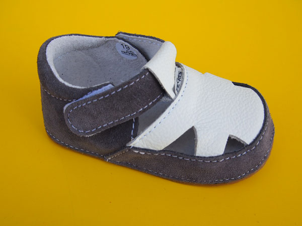 Detské kožené barefoot sandálky Pegres C1096 šedé BAREFOOT