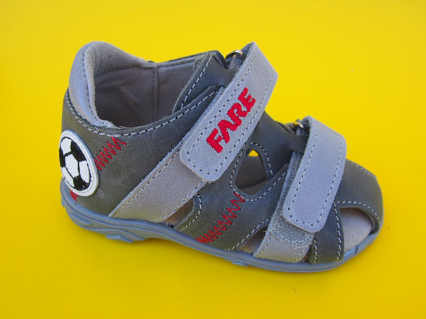 Detské kožené sandálky Fare 769161 šedé futbal