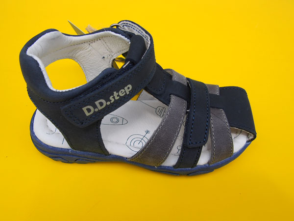 Detské kožené sandálky D.D.Step AC290 - 856A royal blue