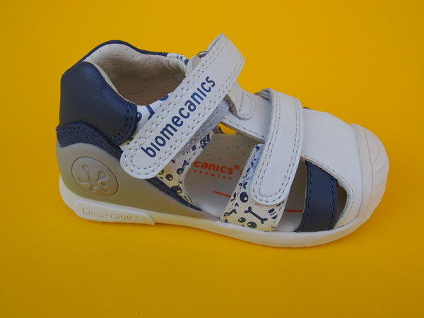 Detské kožené sandálky Biomecanics 242127-B blanco