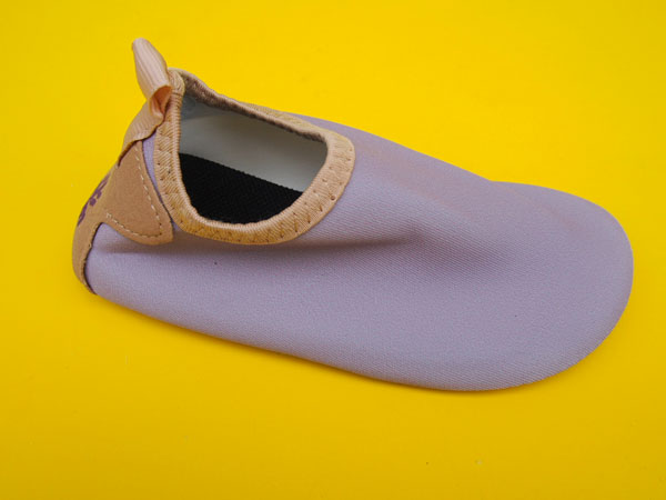 Detská plážová obuv Milash - hnedé BAREFOOT