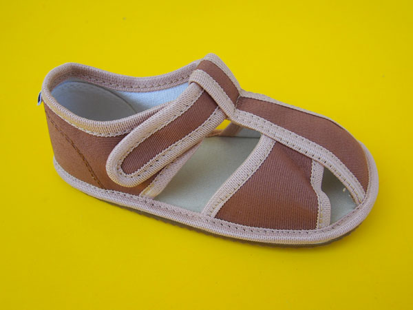 Detské papučky Milash - hnedé BAREFOOT